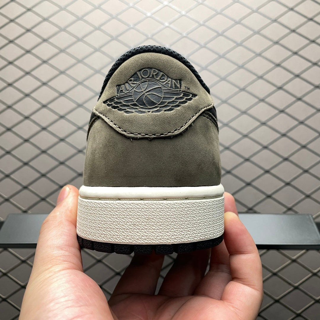 AJ1 Low Dark Mocha